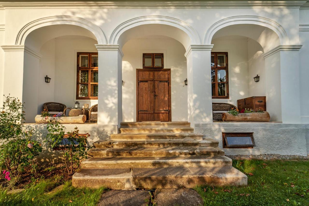 Hotel Conacul Gaal Kuria Dalnic Zewnętrze zdjęcie